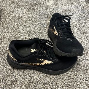 EUC Brooks Glycerin Shoes